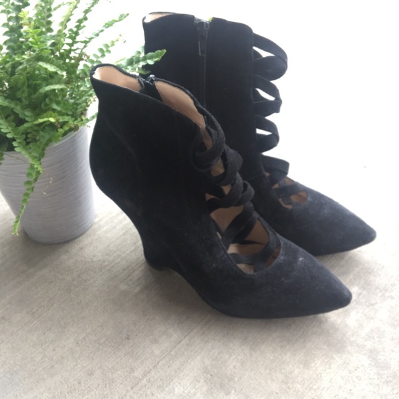 Jill Stuart Shoes - Jill Stuart Suede Booties